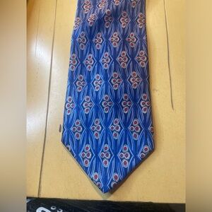 LDM 100% Silk tie. 60” long, Excellent pre-owned condition.#eclectic grandpa